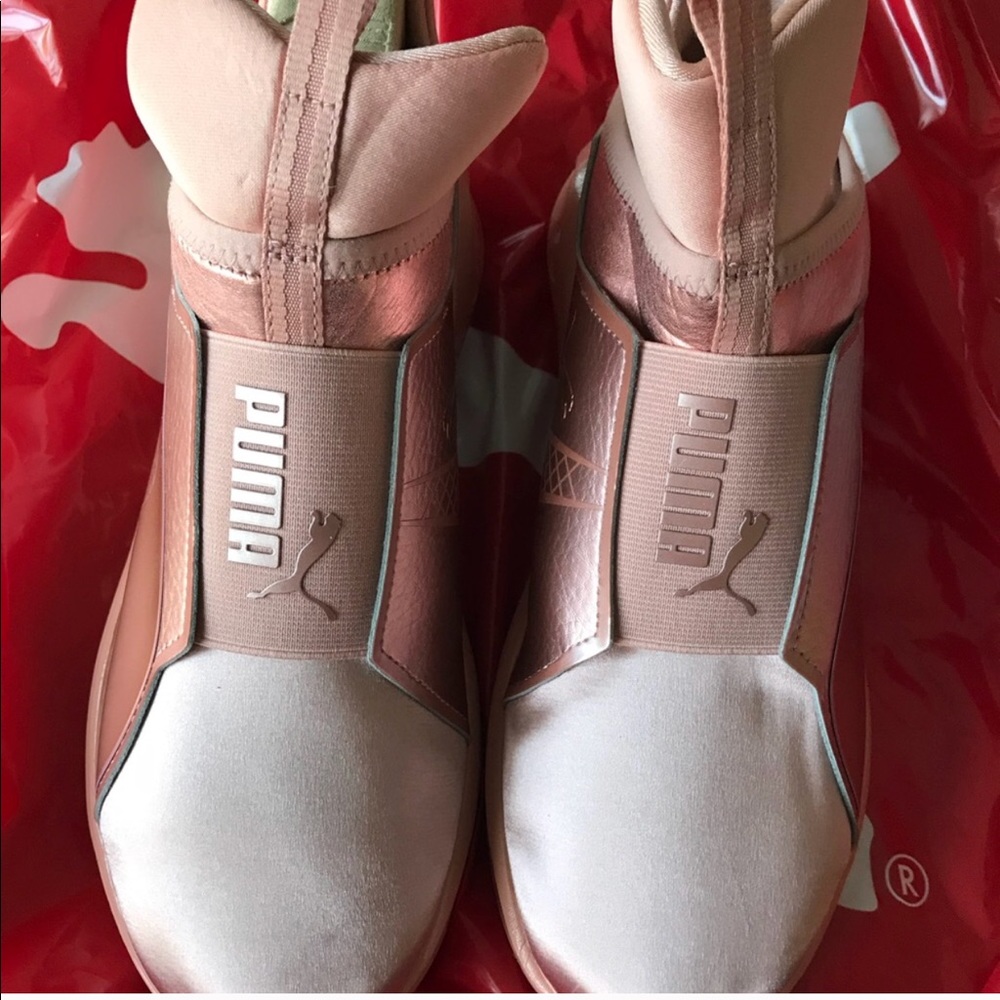 PUMA - Rose Gold Sneakers — Size 9.5